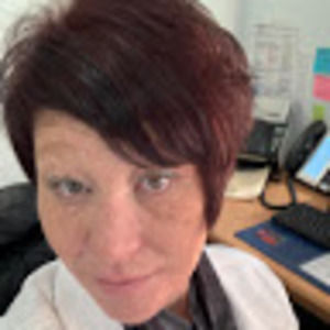 Meet your Posher, Michele